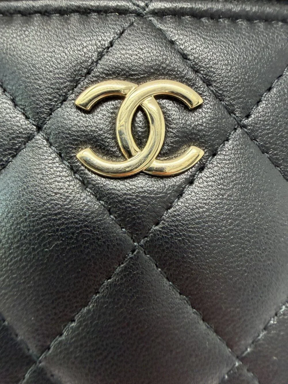 Chanel Mini Pearl Vanity